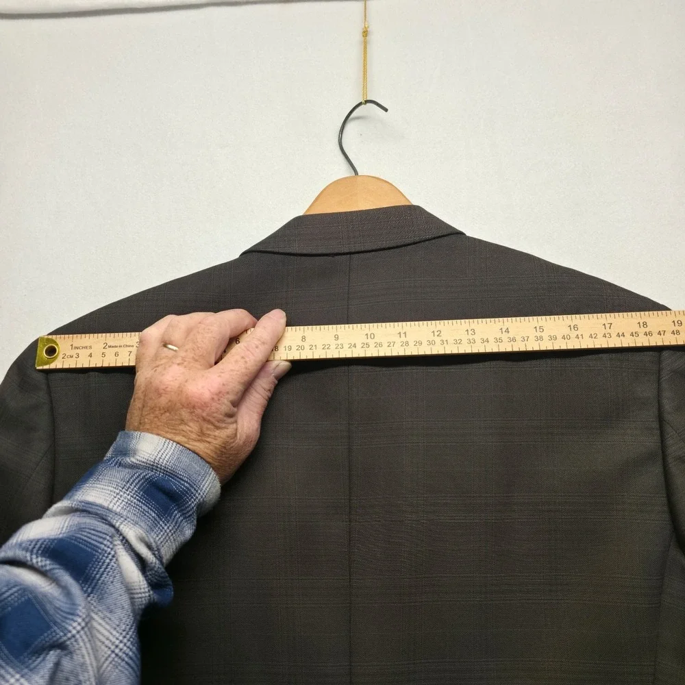 Perry Ellis Men's‎ Brown Plaid 2 Button Blazer Size 42 Regular